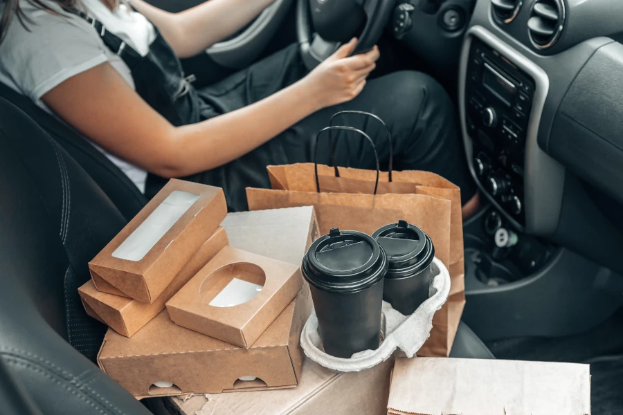 Brak porządku w samochodzie